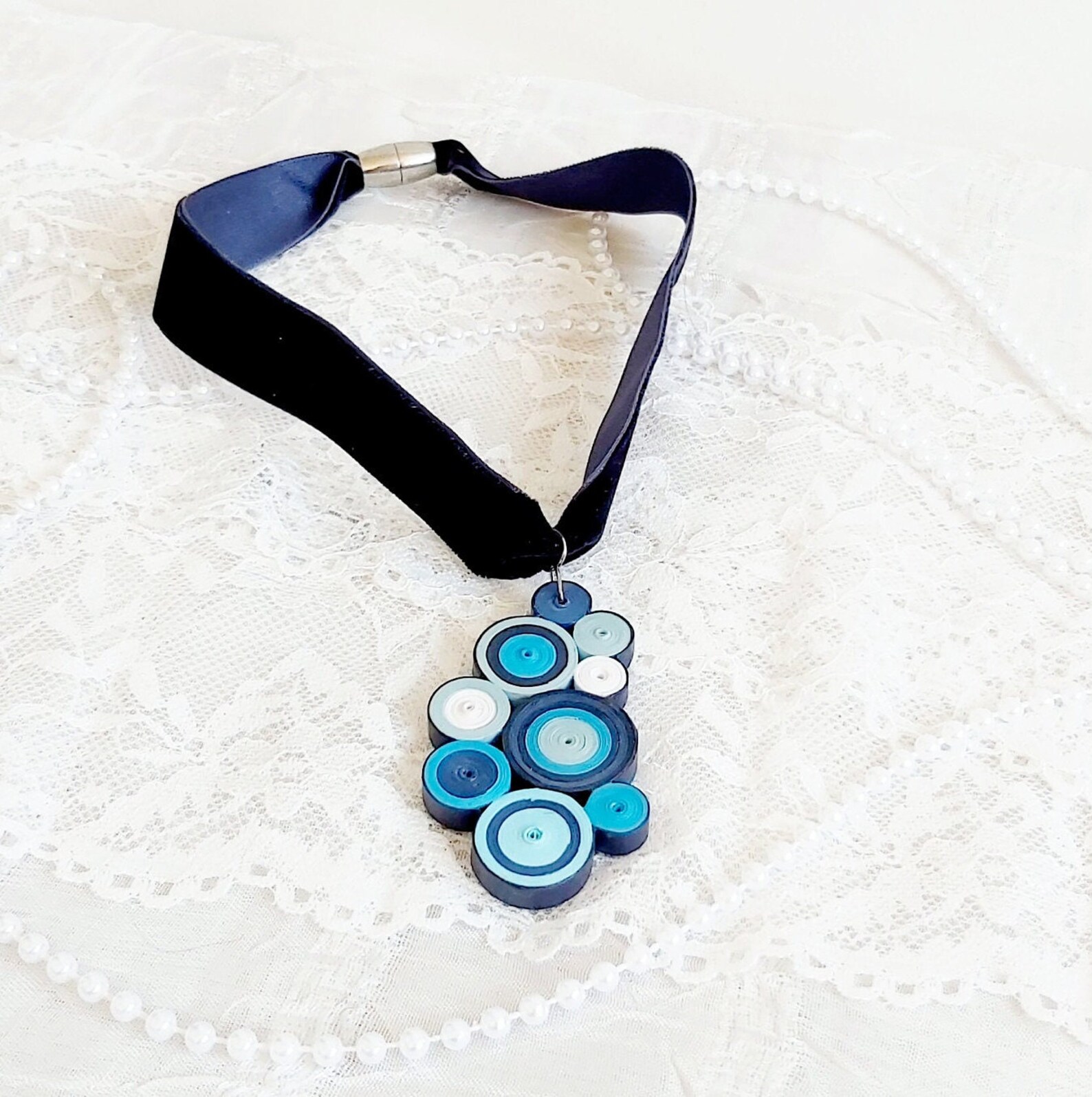 Quilling Art Rolling Paper Discreet Day Choker Collar Velvet Etsy