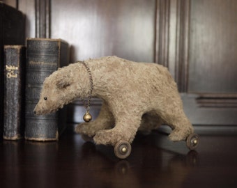 PDF E-PATTERN for 7" Long  Pulling Toy Polar Bear