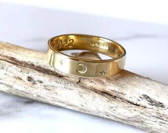 9 Carat Gold Ring - Etsy UK