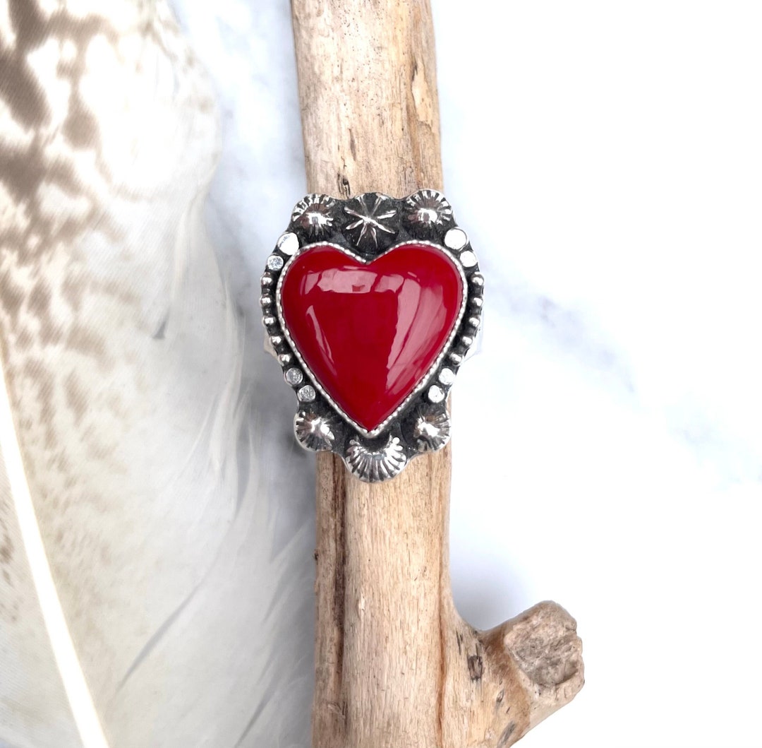 Universal Red Heart Shaped Hand Strap / Grab Handle | For SUV & Car Interior Accessories