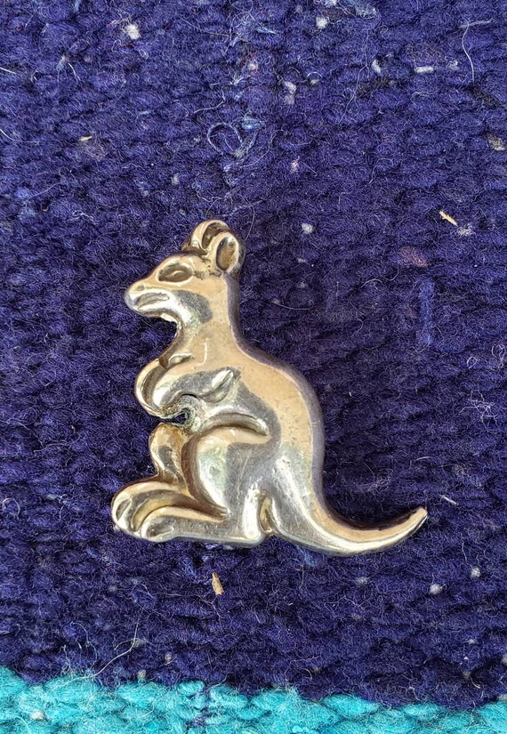 1960's vintage sterling silver kangaroo figural br