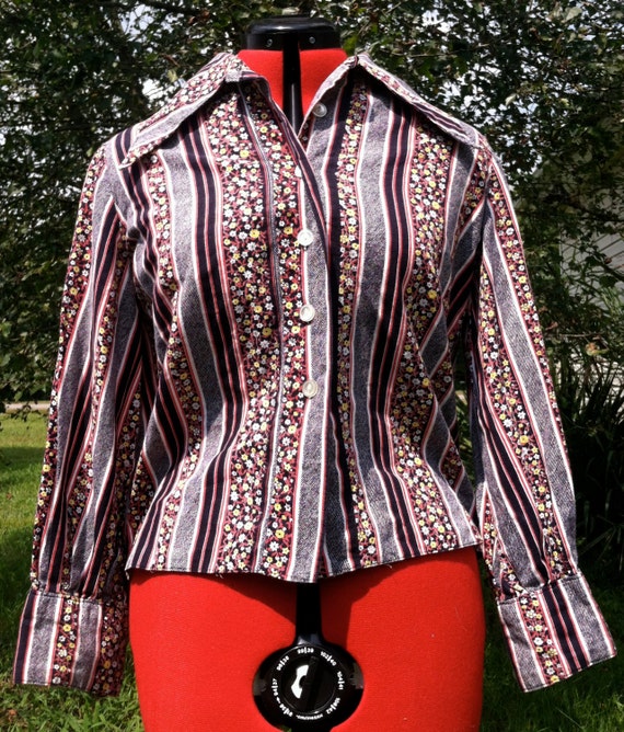 70's vintage hippie blouse/huge lapel hippie blou… - image 1