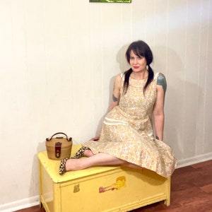 50s Vintage Peach Party Dress: Rockabilly Full Skirt (S-M)