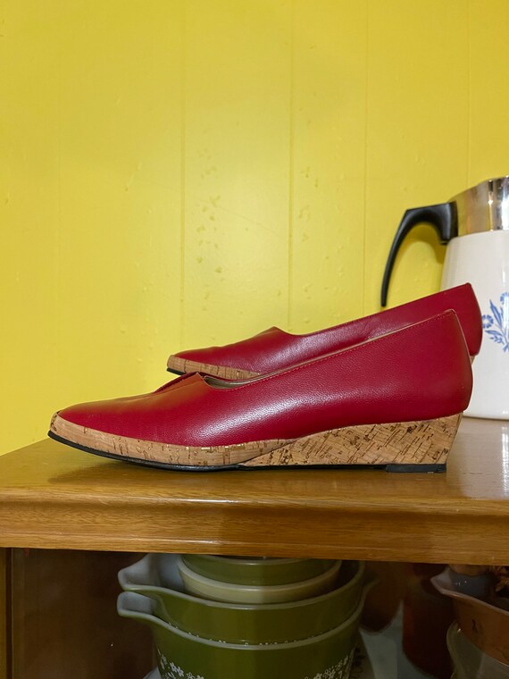 1960’s vintage Red leather and Cork sole wedge he… - image 1