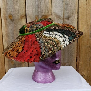 1950&#39;s vintage feathered evening hat/1950&#39;s elegant feathered cocktail hat/1950&#39;s vintage colorful feathered evening hat- museum quality