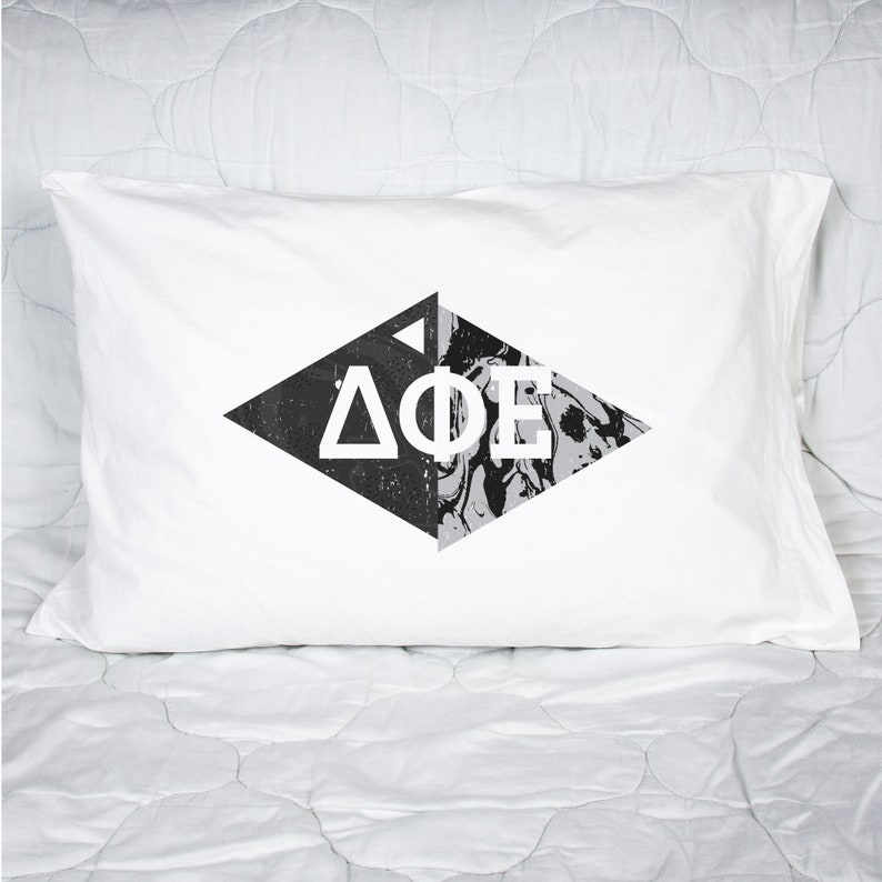Delta Phi Epsilon Marble Diamond Pillowcase 300 Thread 100/% Cotton Count DPhie