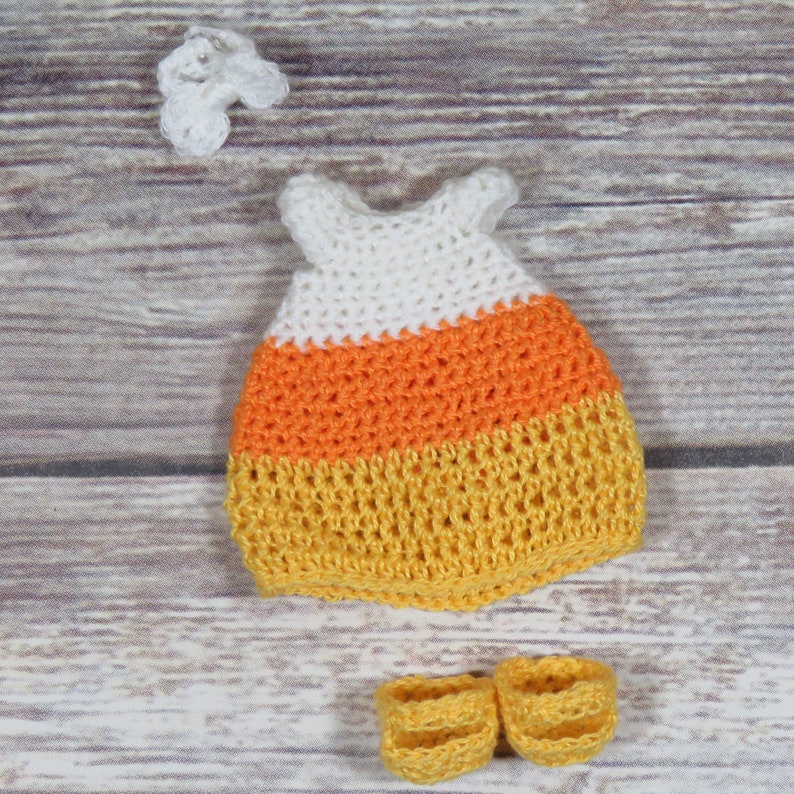 crochet candy corn
crochet candy corn dress
crochet doll
crochet doll clothes