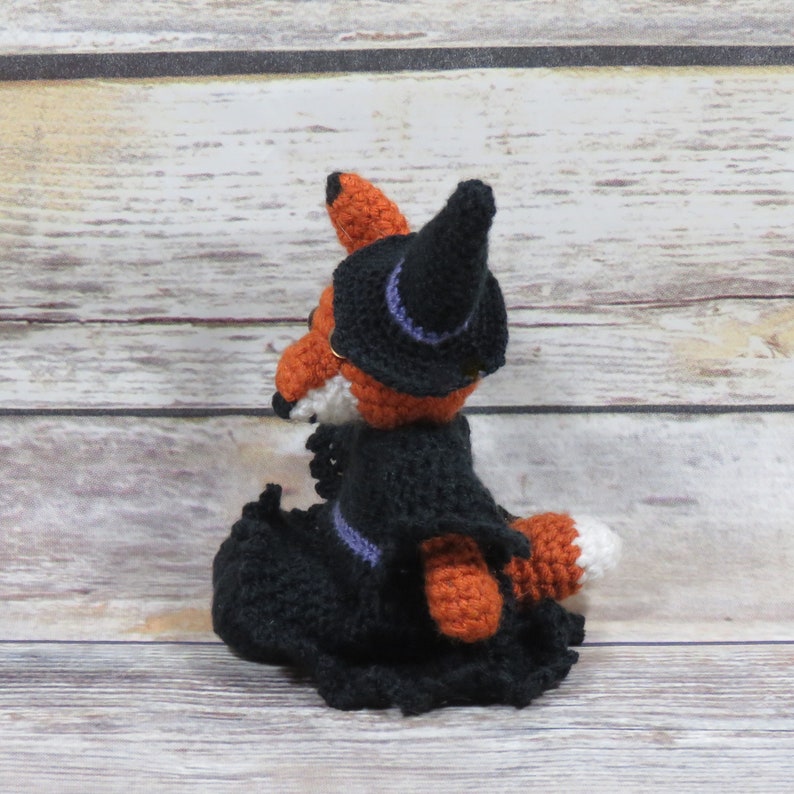 crochet fox
crochet halloween
crochet witch