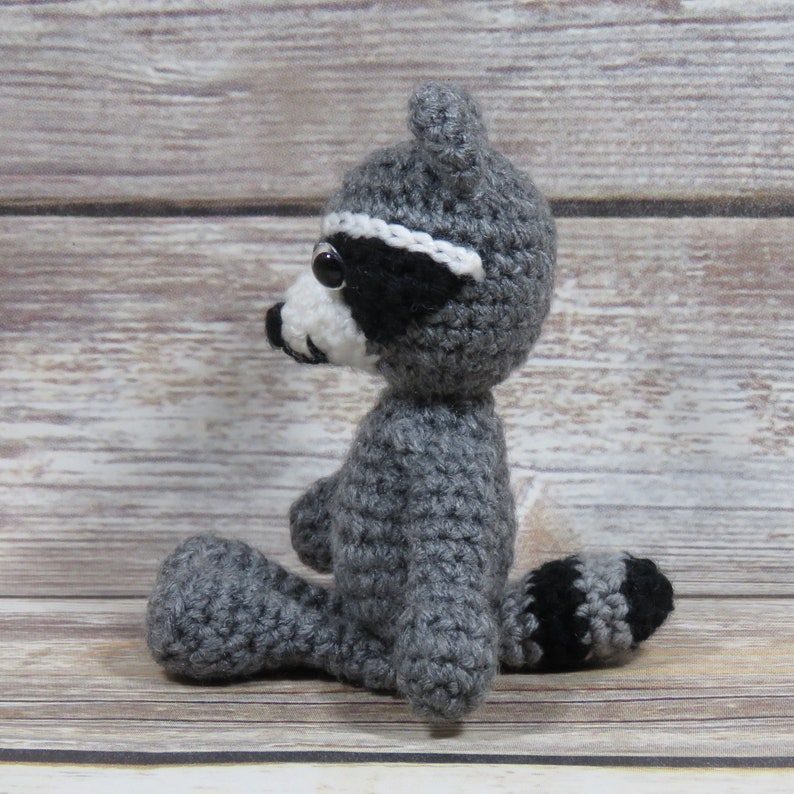 crochet raccoon
amigurumi raccoon
crochet animal
amigurumi animal
crochet toy