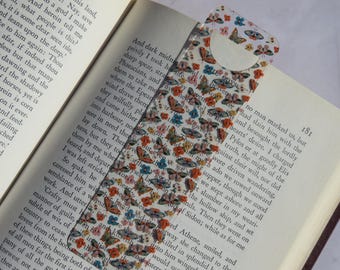 Page Hugger Bookmark | Page Keeper | Retro Moths and Butterflies