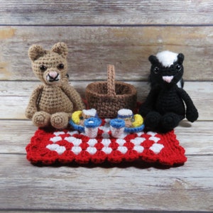 Crochet Amigurumi Picnic
