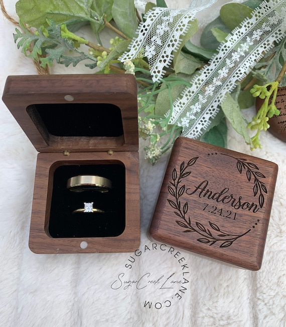 Simple European style wedding ring holder simple and elegant wedding  ceremony ring tray - Shop Gigglecrafts Other - Pinkoi