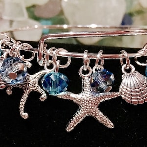Star Fish and Sea shells Ocean charms- bright Silver summer beach nautical charms Expandable Bangle Bracelet