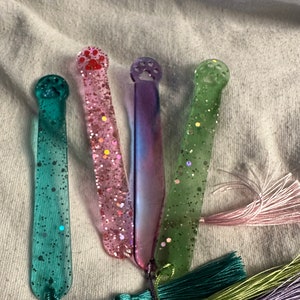 Resin cat paw bookmarks image 1