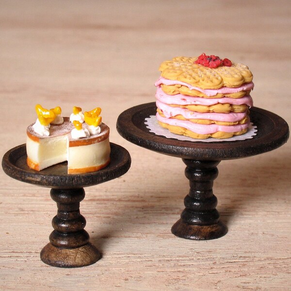 Rustic Miniature Cake Stand for Your Dollhouse