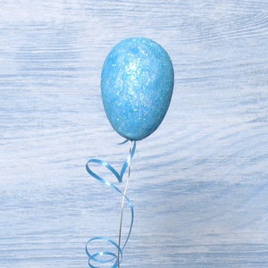 Colorful Shimmering Balloon in Blue in Scale 1:6
