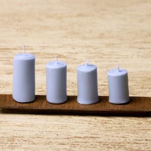 Lichtblauwe miniatuur pilaarkaarsen voor het poppenhuis