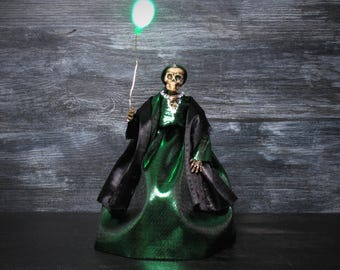 Miniature Skeleton Party Girl "Lady Green" with Illuminated Balloon"