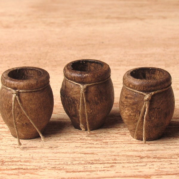 Miniature Wooden Vase Nut Brown for Your Dollhouse