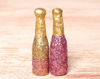 Noble Glittering Miniature Party Bottle for your Dollhouse