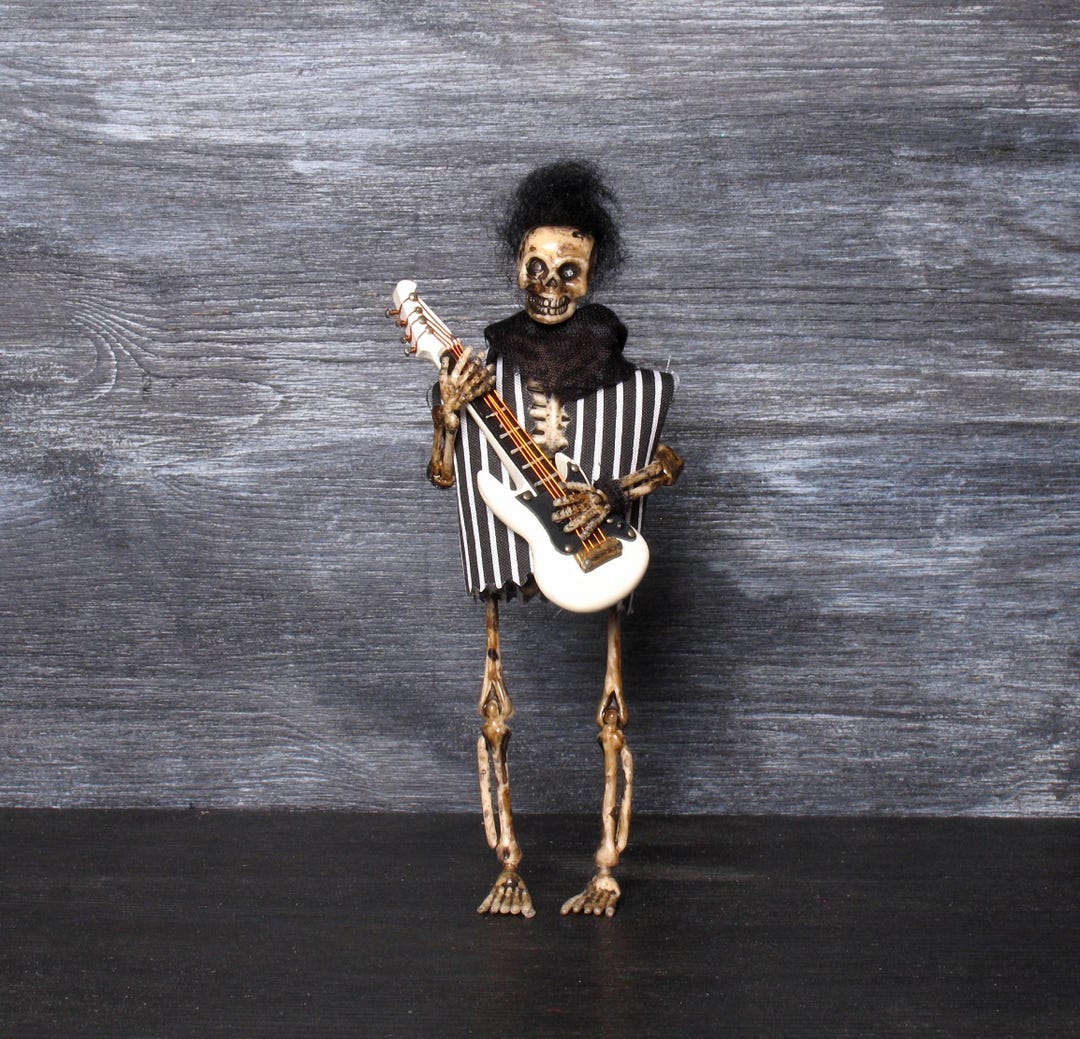 Skeleton Singer Figure Rocking Miniature Skeleton With White Electric Guitar for Your ...