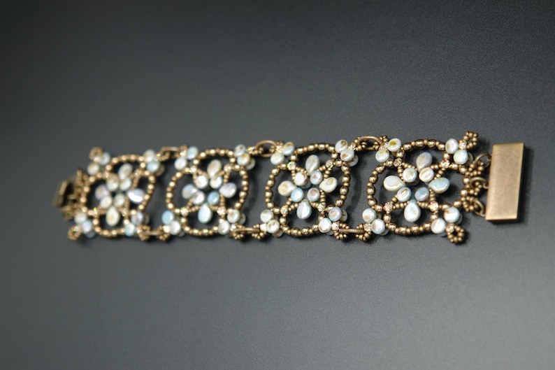 Pellet and Pip Beads Bracelet Tutorial Beading Pattern Catherine/'s Windows Bracelet Digital Download PDF Pattern