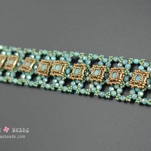 Buttons Beaded Bracelet Tutorial - Beading Tutorial - Swarovski Bezeled Chaton Bracelet - Beading Pattern