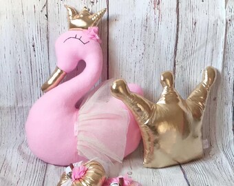 Swan Pillow Princess swan Cushion Nursery Decor Kids Room Decor Decorative Pillow Kids Pillow Baby shower girls gift Kids Bedding