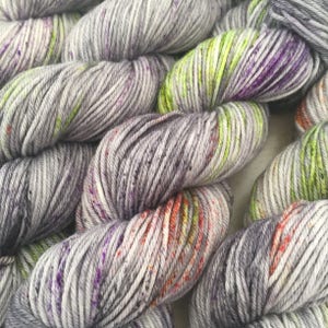 DK Yarn, Speckled Yarn, Bright and Gray, PK Yarn, Hand Dyed Yarn, Merino Wool with Nylon, Dyed to Order