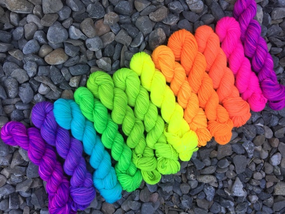 neon rainbow mini skein