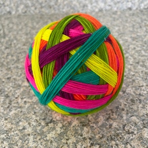 Handgefärbte Fingering Sockenwolle, Streifen-Sockenwolle, Neon Rainbow Wolle, Superwash Merinowolle mit Nylon, Schwarzlicht-Highlight, auf Bestellung gefärbt