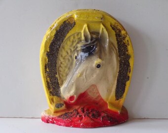 Vintage 1940&#39;s Chalk Ware Horse Head Figurine in Horse Shoe Glitter