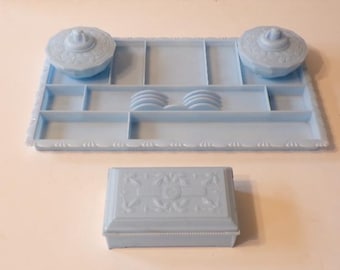 Vintage 1950&#39;s Blue Plastic Vanity Set 2 Powder Trinket Box & Tray