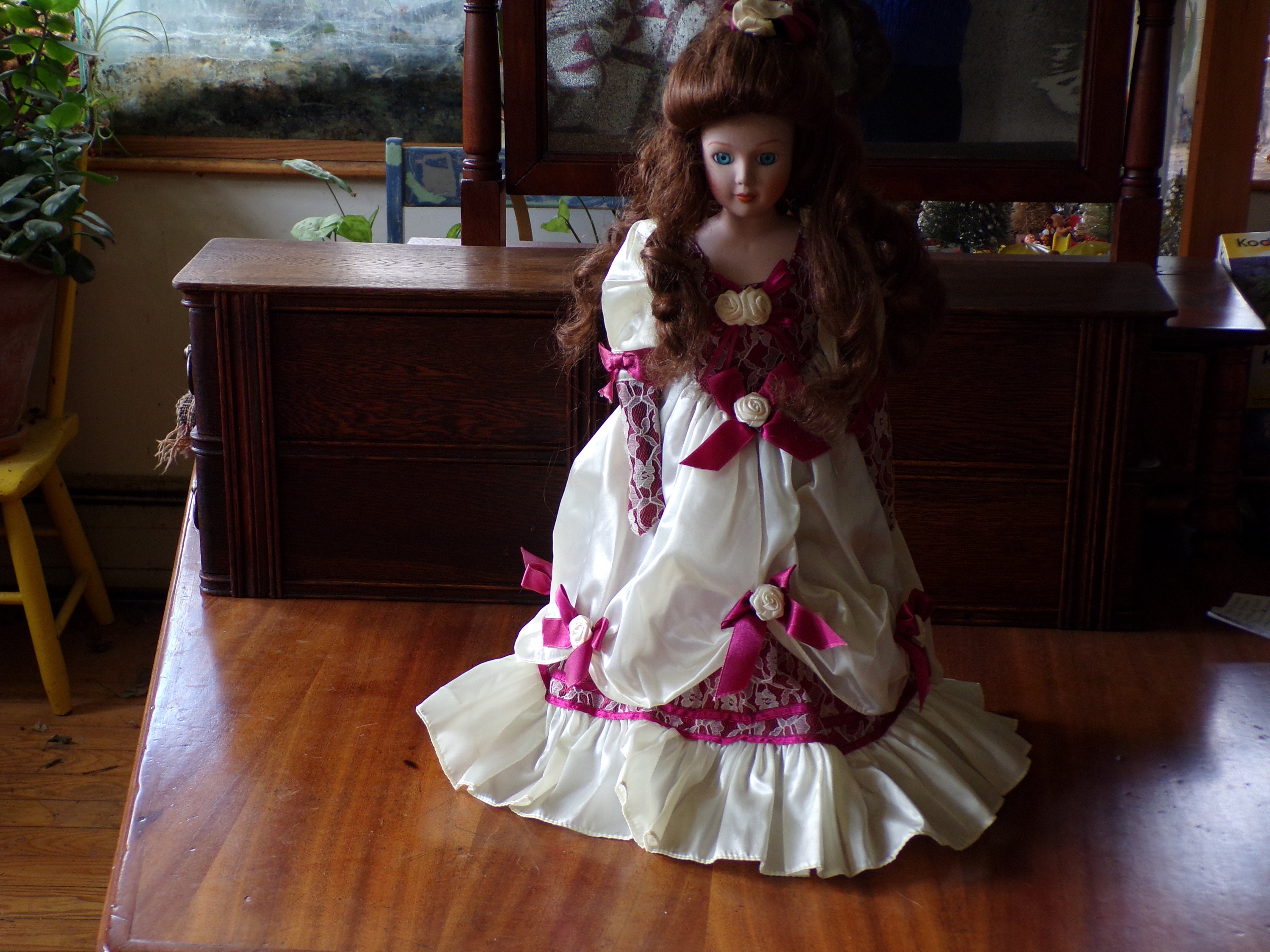 house of lloyd porcelain dolls