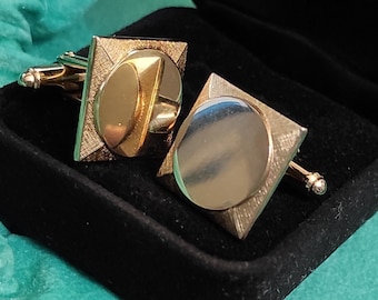 Vintage cufflinks for groom Gold geometrical cuff links for him