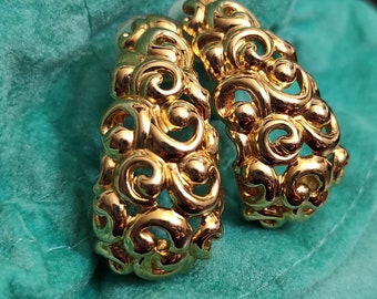 Anne Klein earrings 90s Chunky gold studs Pierced earrings Wide paisley earrings designer signed 18G gold plated AK signature jewelry