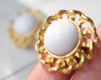 Milk glass earrings Round gold clips Non pierced earrings  Gold and white 90s earrings