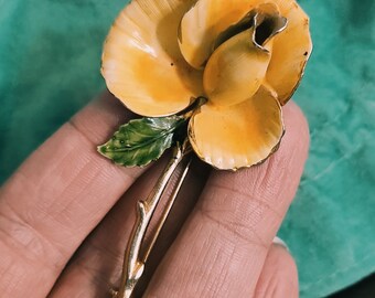 Yellow rose metal broch Floral steam pin Gold enamel long flower pin Gold tone Flower power costume jewelry