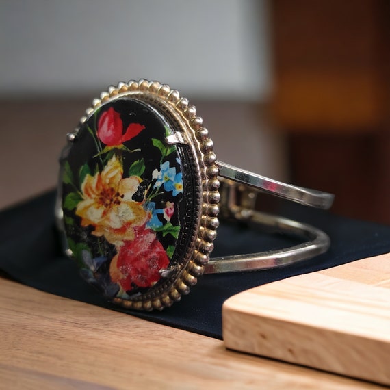 Birth flower Clamp bracelet Black cabochon with h… - image 6