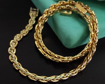 Mob Wife chain Givnchy gold necklace 24 inches mid century heavy braid chain 90s Givenchy jewelry Rare gold unisex chain