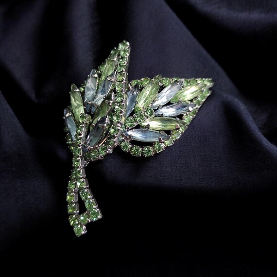 Christmas pin for nana Extra large Double leaf Rh… - image 3