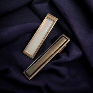 Vintage short tie bar Mid century modern Designer signed Gold Tie Clip Thin tie clip Fathers day gift Retro wedding mens fashion