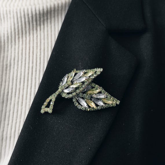 Christmas pin for nana Extra large Double leaf Rh… - image 1