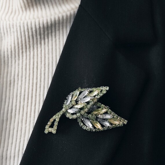 Christmas pin for nana Extra large Double leaf Rh… - image 8