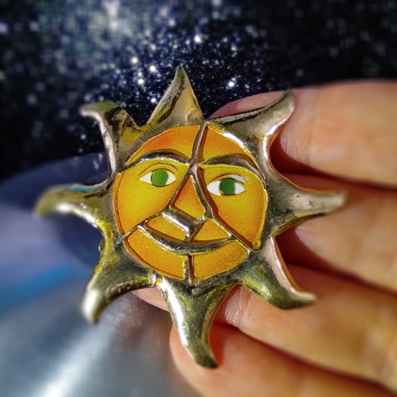 Whimsical brooch Large Sun Burst  pin Gold sun ha… - image 7