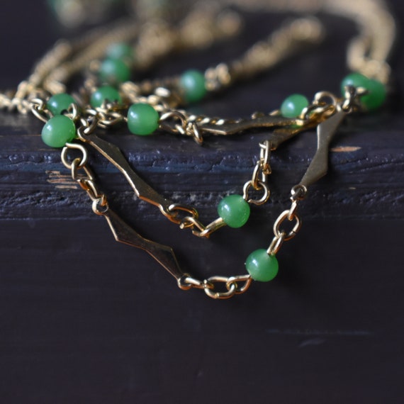 Green jade station necklace Long over the head ch… - image 9