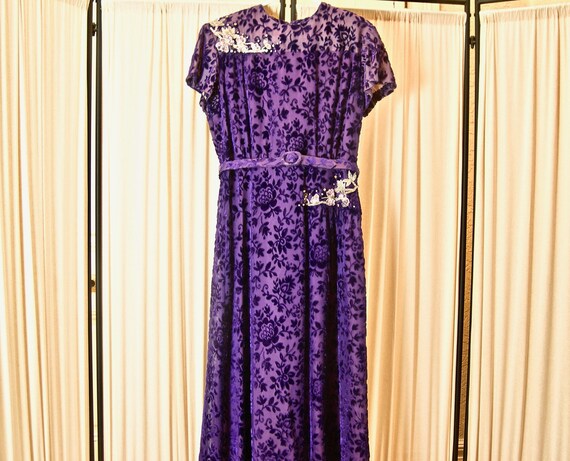 Vintage 1940's replica evening gown, purple velve… - image 2