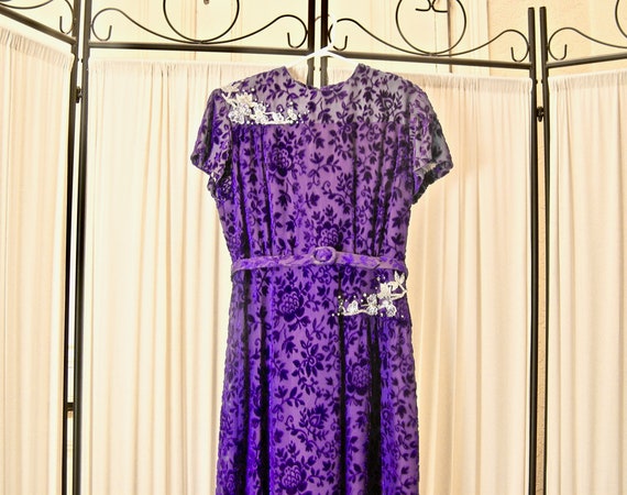 Vintage 1940's replica evening gown, purple velve… - image 1