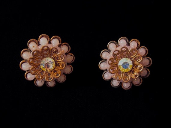 Vintage earrings, 1950's, screw back, copper meta… - image 2