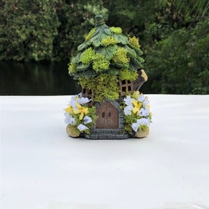 Lighted Spring and Summer House, Fairy Garden Miniature
